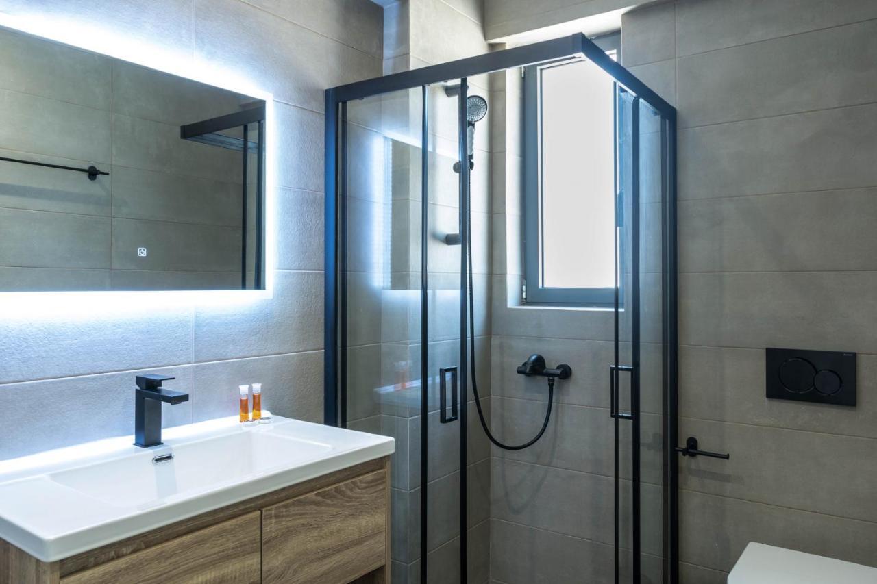 Nerea Boutique Suites Karystos Quarto foto